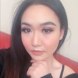 Meet your Posher, Aimee